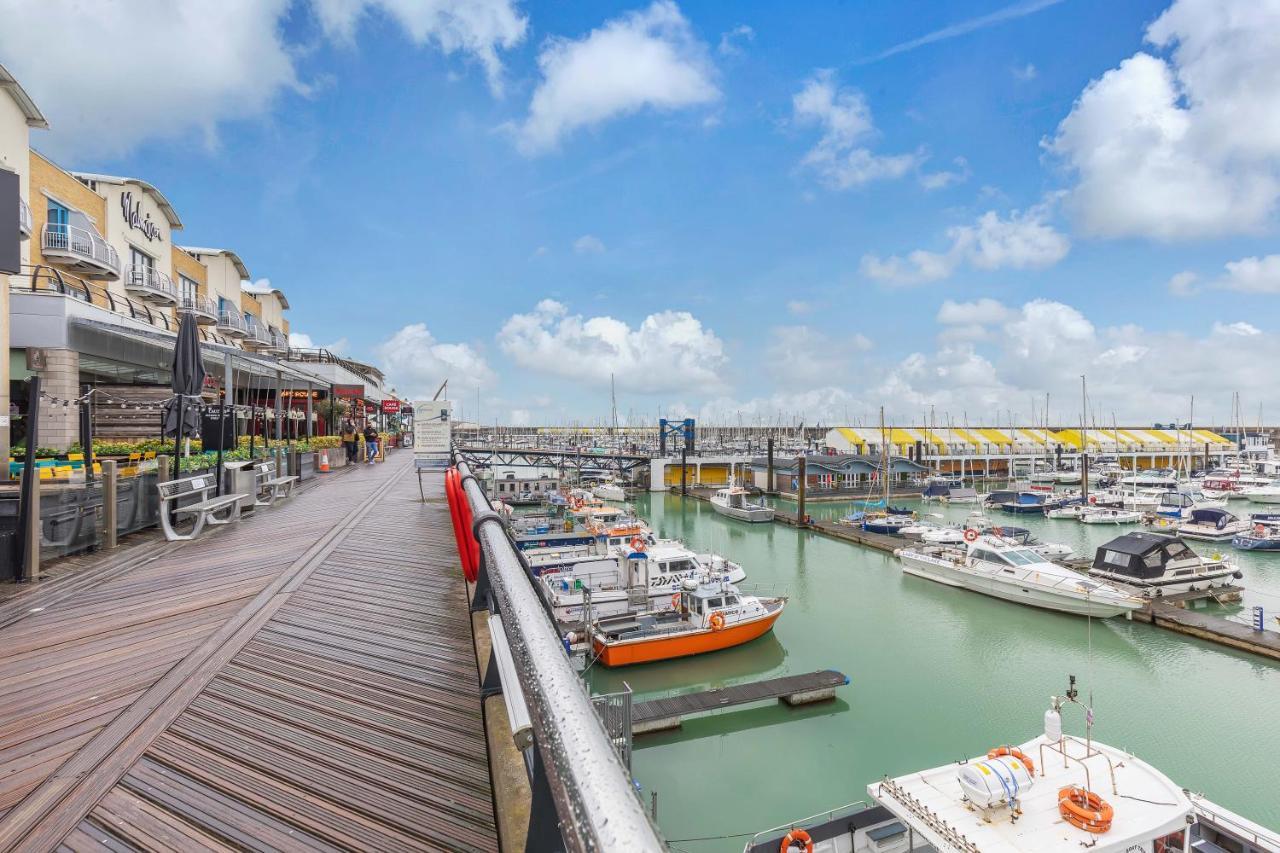 Apartment On The Water 2 With Free Parking - By My Getaways Brighton